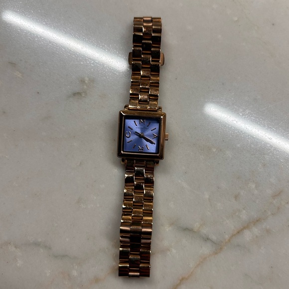 Marc by Marc Jacobs Rose Gold Watch - Picture 1 of 4